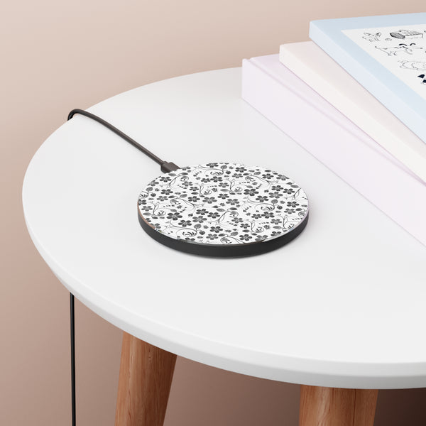 Wireless Charger: Monochrome Garden