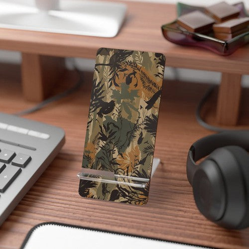 Mobile Display Stand: Hunting Camo II